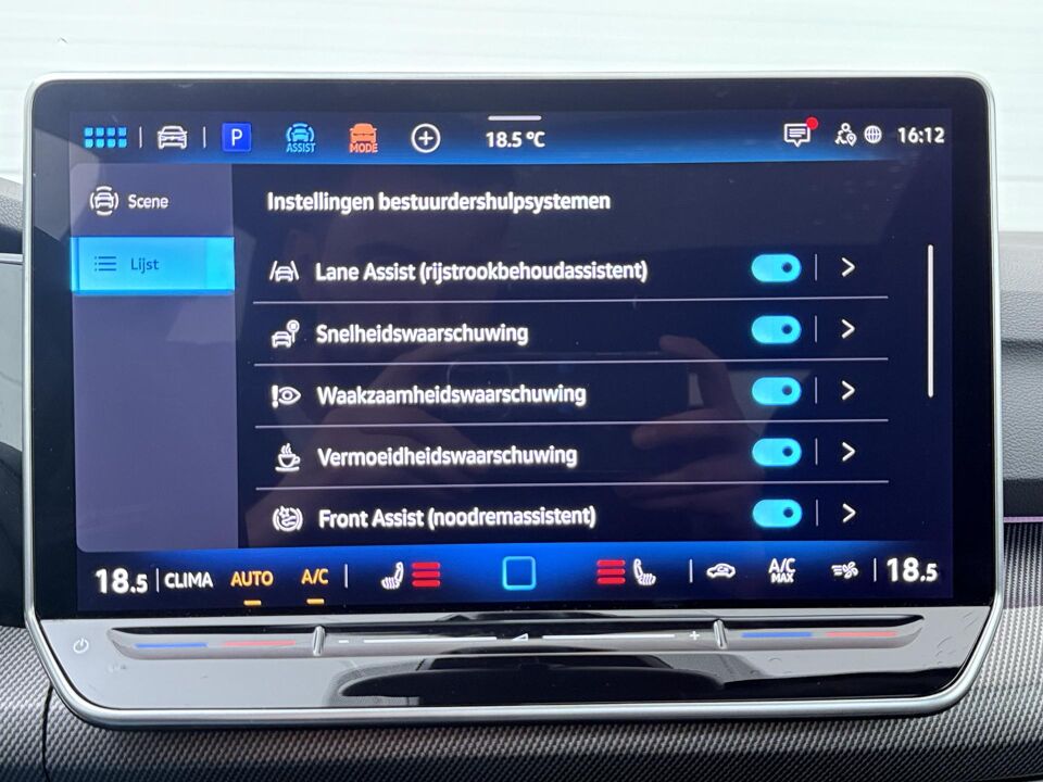 Volkswagen Golf Variant 1.5 eTSI R-Line