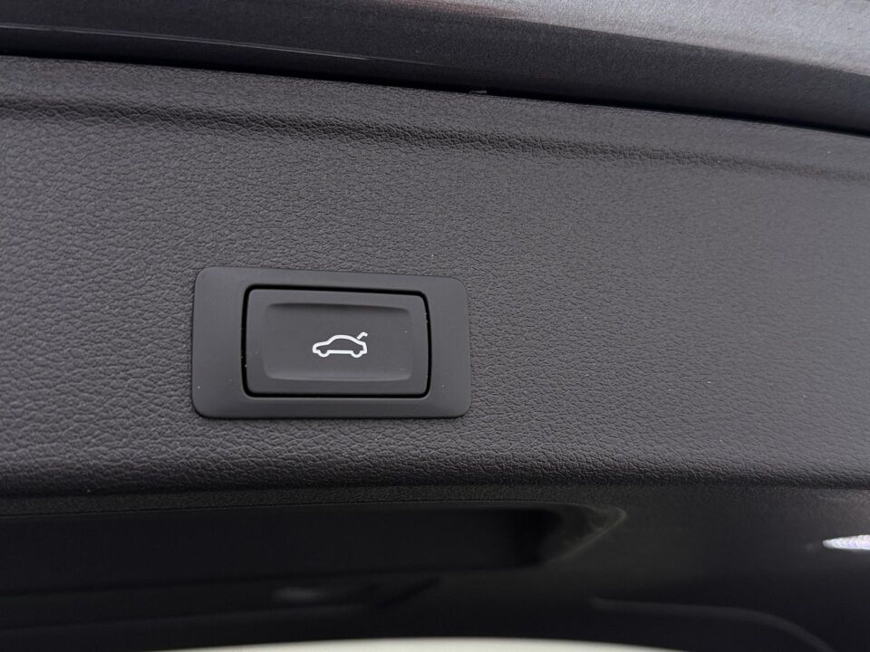 Audi A4 Avant 35 TFSI S-Line