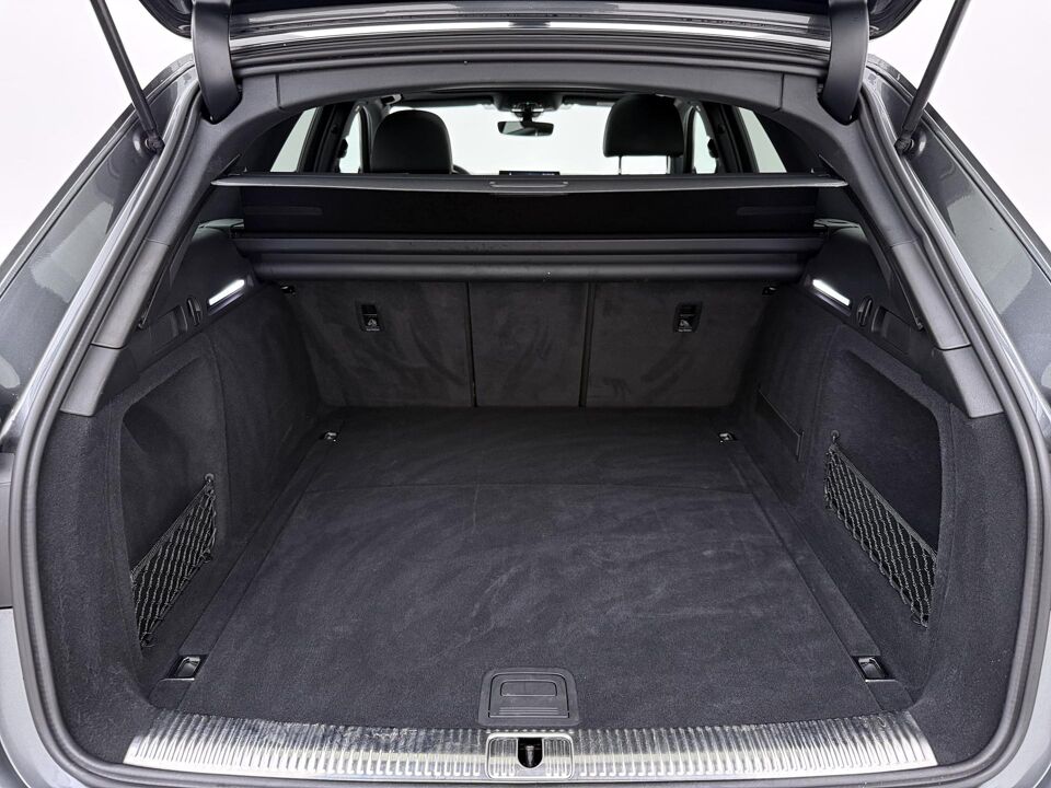 Audi A4 Avant 35 TFSI S-Line