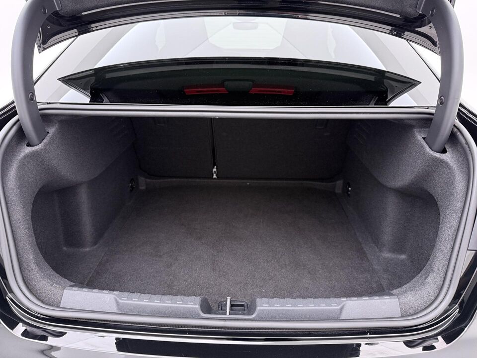 Audi A3 Limousine 30 TFSI S edition