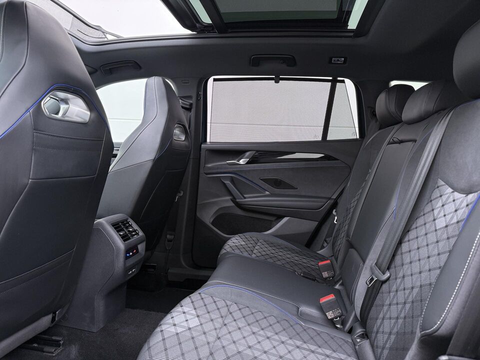 Volkswagen Tayron 1.5 eHybrid R-Line