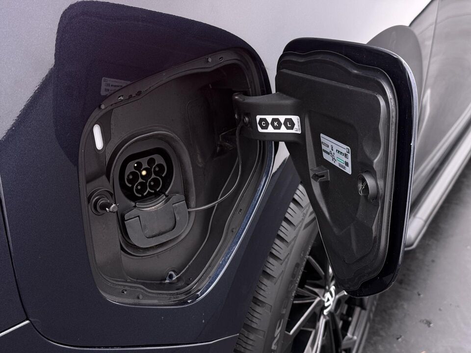 VW-Bedrijfswagens ID. Buzz Cargo Bulli Edition 79 kWh