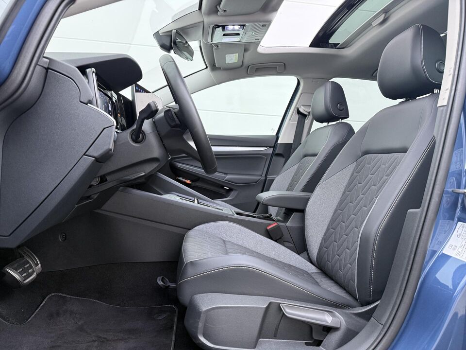 Volkswagen Golf 1.5 eHybrid Life Edition
