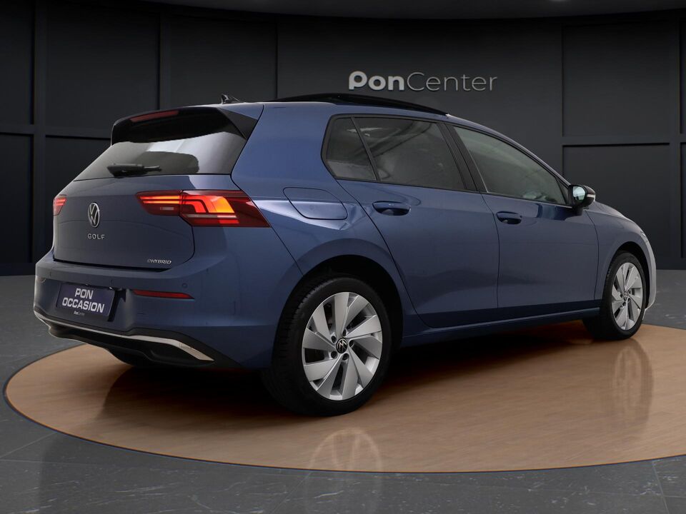 Volkswagen Golf 1.5 eHybrid Life Edition