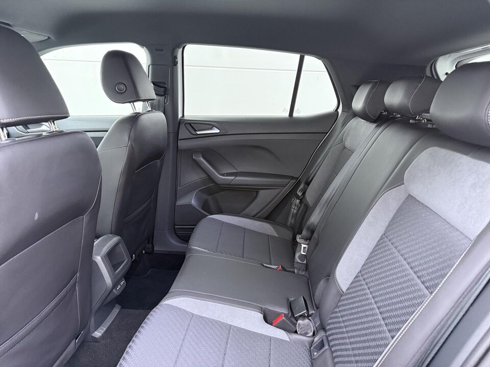 Volkswagen T-Cross 1.0 TSI R-Line