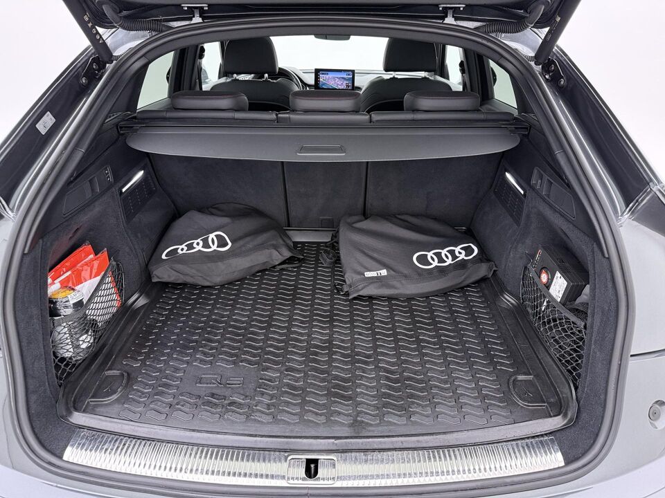 Audi Q5 Sportback 55 TFSI e S edition Competition