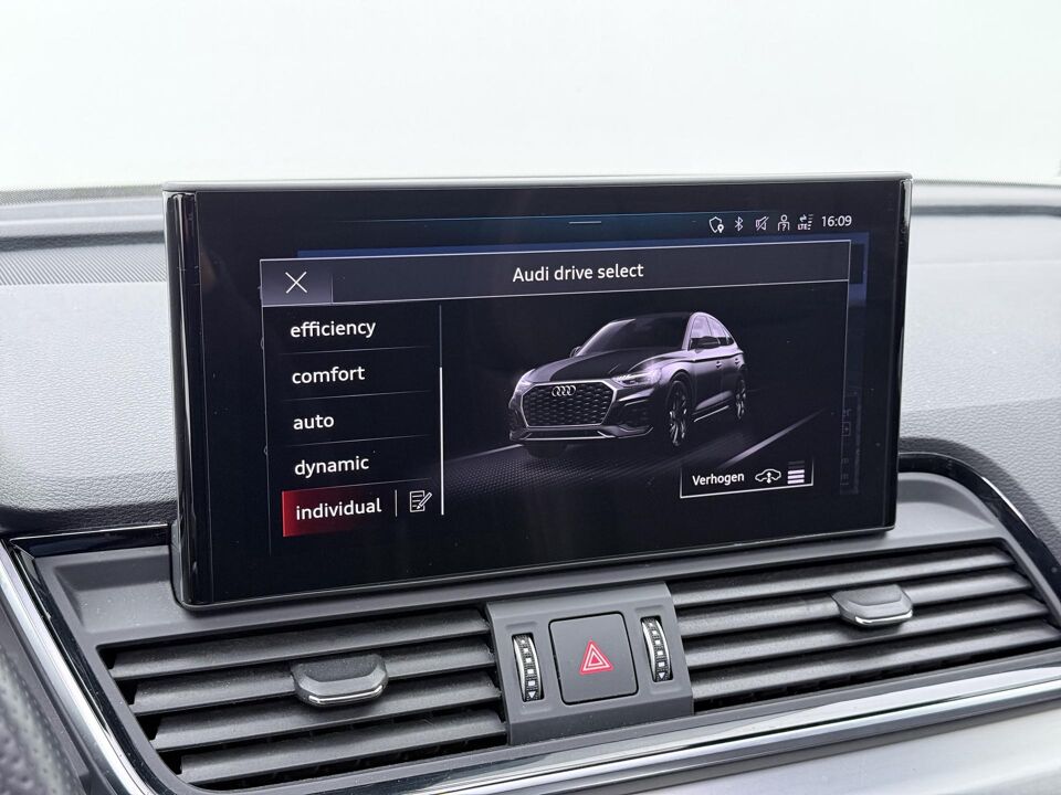 Audi Q5 Sportback 55 TFSI e S edition Competition