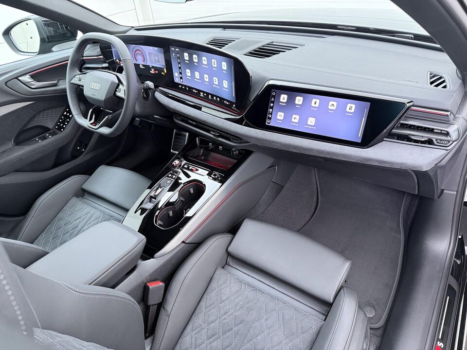 Audi A5 Limousine S edition 2.0 e-hybrid 220 kW / 299 PK