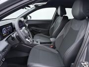 Volkswagen T-Roc R-Line First Edition 1.5 eTSI 110 kW / 150 PK