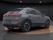 Volkswagen T-Roc R-Line First Edition 1.5 eTSI 110 kW / 150 PK