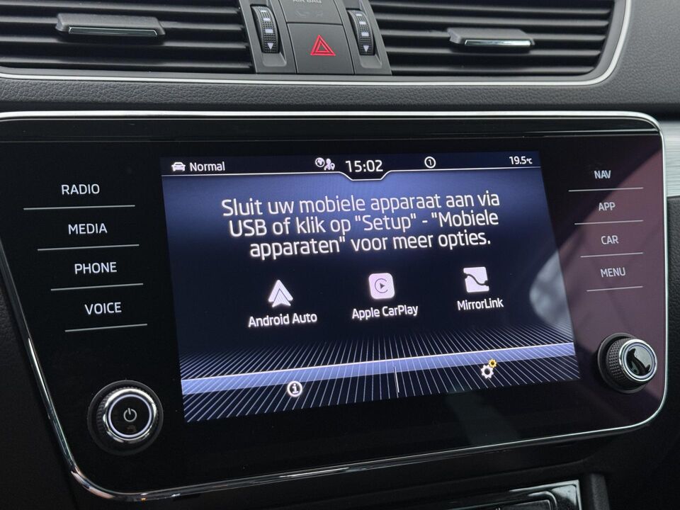 Škoda Superb Combi 1.4 TSI iV Ambition