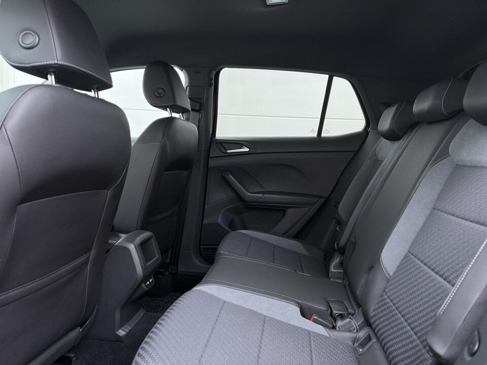 Volkswagen T-Cross 1.5 TSI Style R-Line