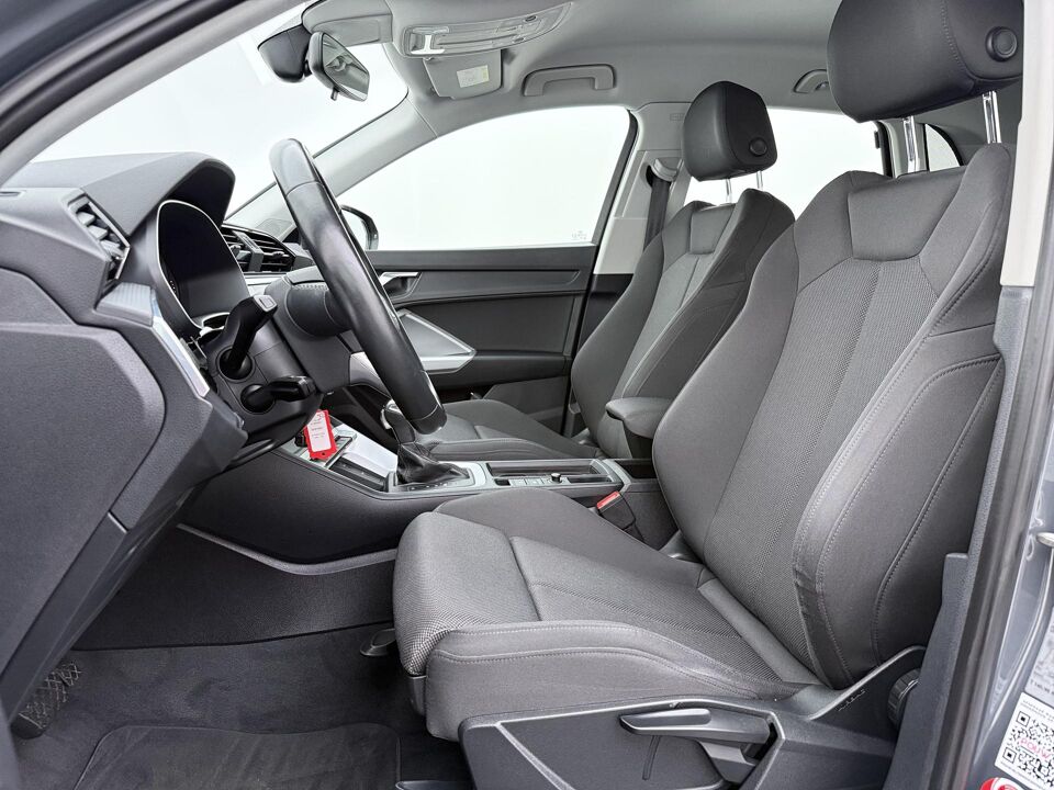 Audi Q3 35 TFSI Business Edition