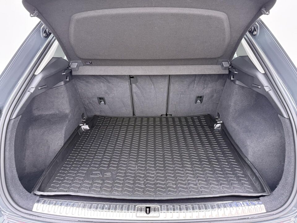Audi Q3 35 TFSI Business Edition