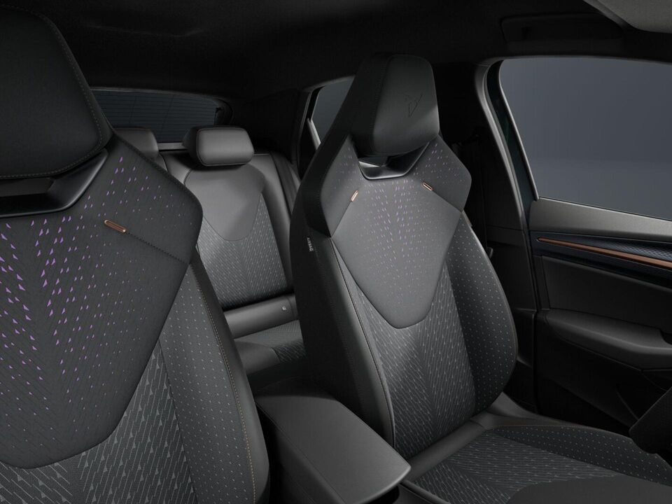 CUPRA Raval Performance First Edition 155 kW / 211 PK