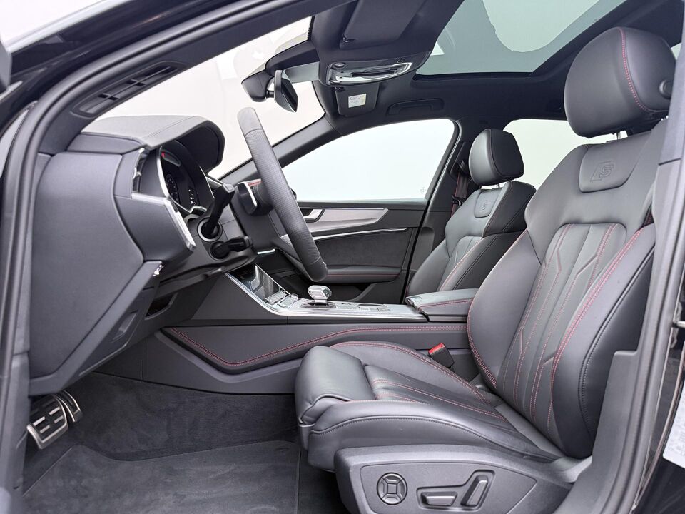 Audi A6 Avant 55 TFSI e quattro S edition Competition