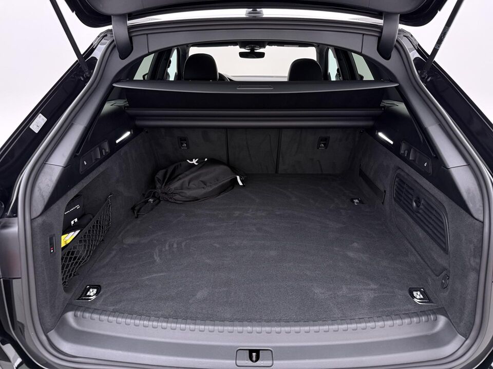 Audi A6 Avant 55 TFSI e quattro S edition Competition