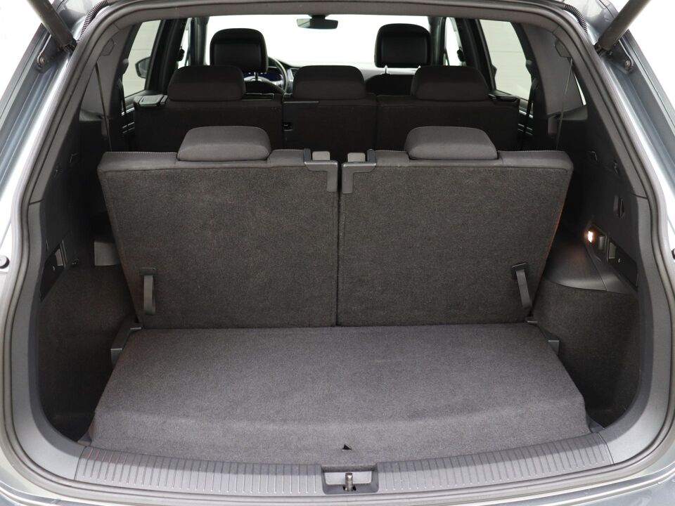 Volkswagen Tiguan Allspace 1.5 TSI DSG R-Line