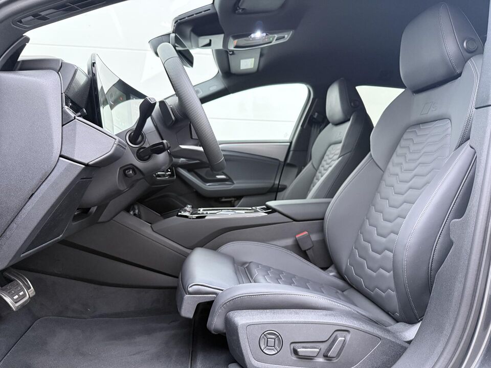 Audi A6 Avant e-tron S-line 83 kWh
