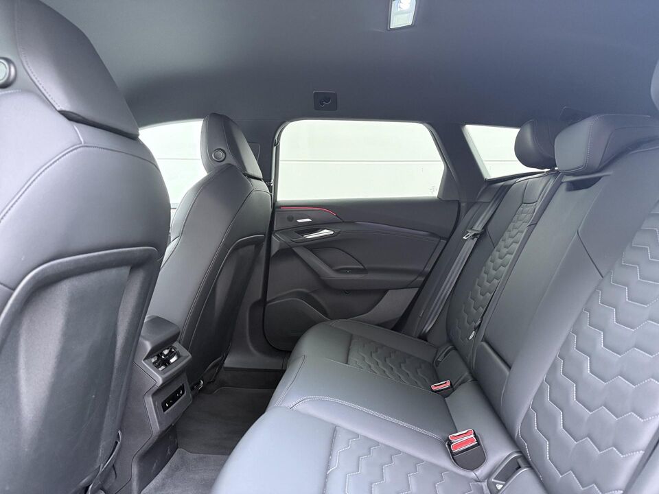 Audi A6 Avant e-tron S-line 83 kWh