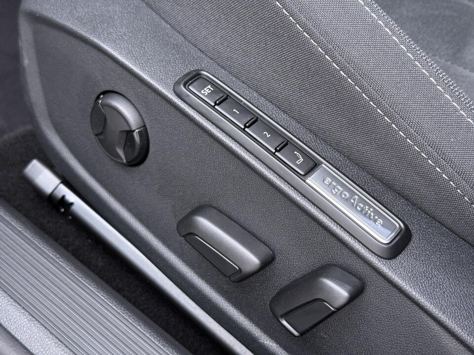Volkswagen Golf 1.0 TSI Life