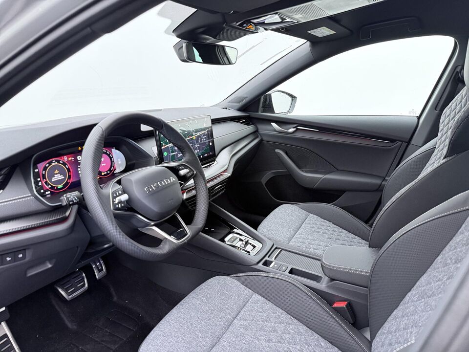 Škoda Octavia Combi Sportline Business 1.5 TSI m-HEV 110 kW / 150 PK