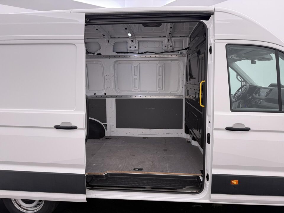 VW-Bedrijfswagens Crafter 35 2.0 TDI 177 PK Autom. L3H3 Trendline