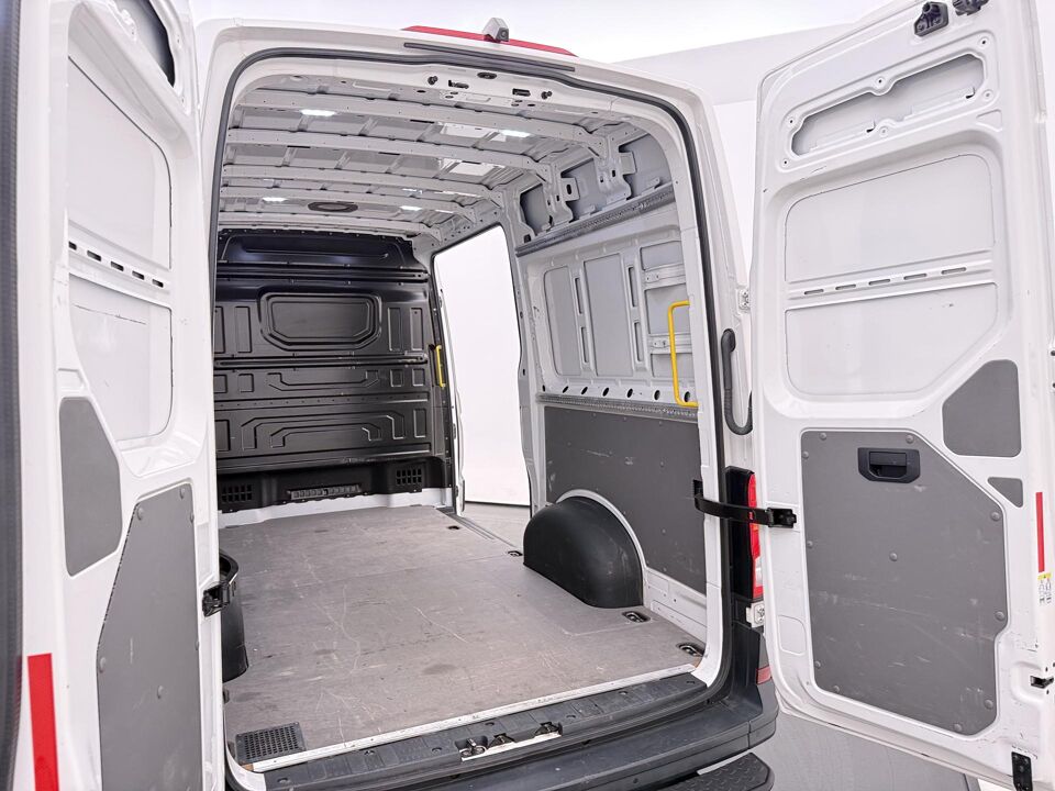 VW-Bedrijfswagens Crafter 35 2.0 TDI 177 PK Autom. L3H3 Trendline