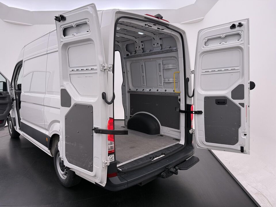 VW-Bedrijfswagens Crafter 35 2.0 TDI 177 PK Autom. L3H3 Trendline