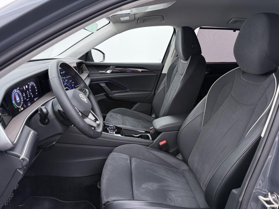 Volkswagen Tayron 1.5 eHybrid Elegance