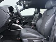 Audi Q2 35 TFSI S-line