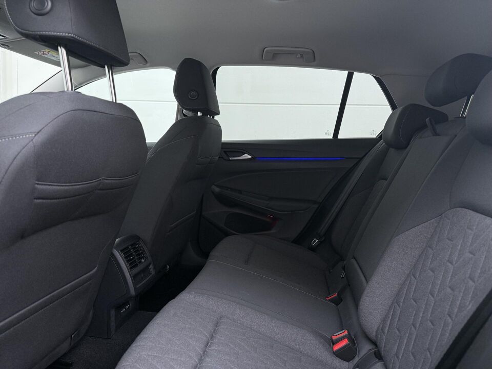 Volkswagen Golf 1.5 TSI Oranje Edition