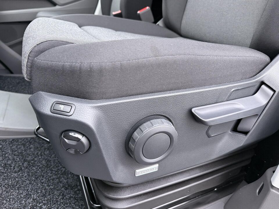 VW-Bedrijfswagens Crafter (GP) 30 2.0 TDI 140 PK Autom. L3H3 Highline
