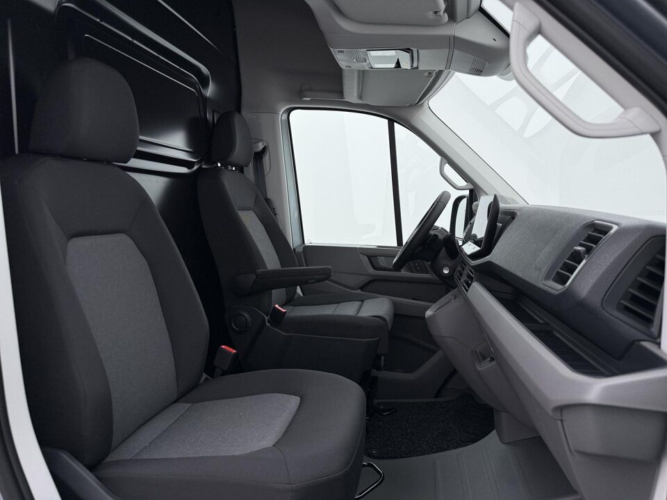 VW-Bedrijfswagens Crafter (GP) 30 2.0 TDI 140 PK Autom. L3H3 Highline