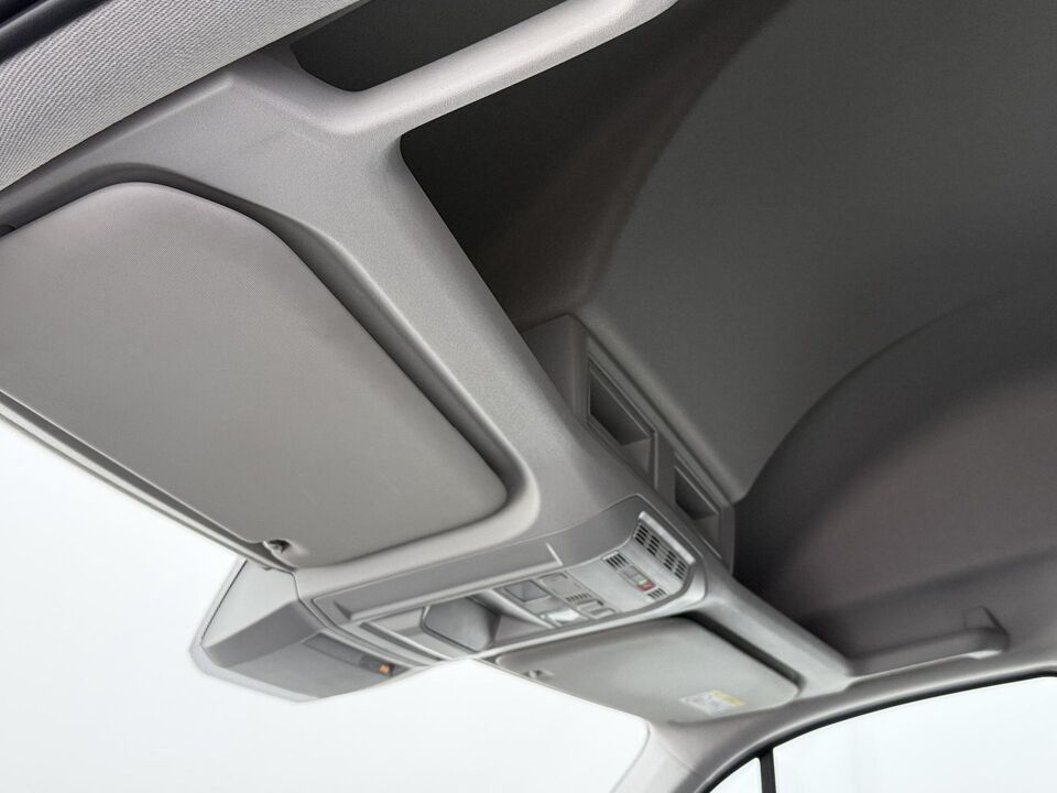 VW-Bedrijfswagens Crafter 35 2.0 TDI 140 PK L3H3 Comfortline EURO VI