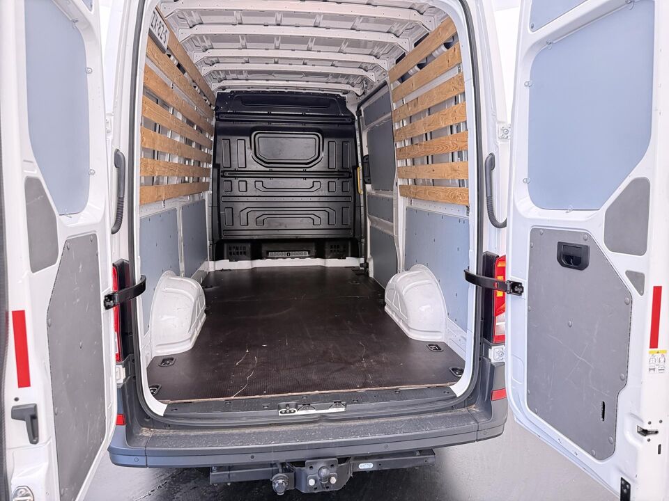 VW-Bedrijfswagens Crafter 35 2.0 TDI 140 PK L3H3 Comfortline EURO VI