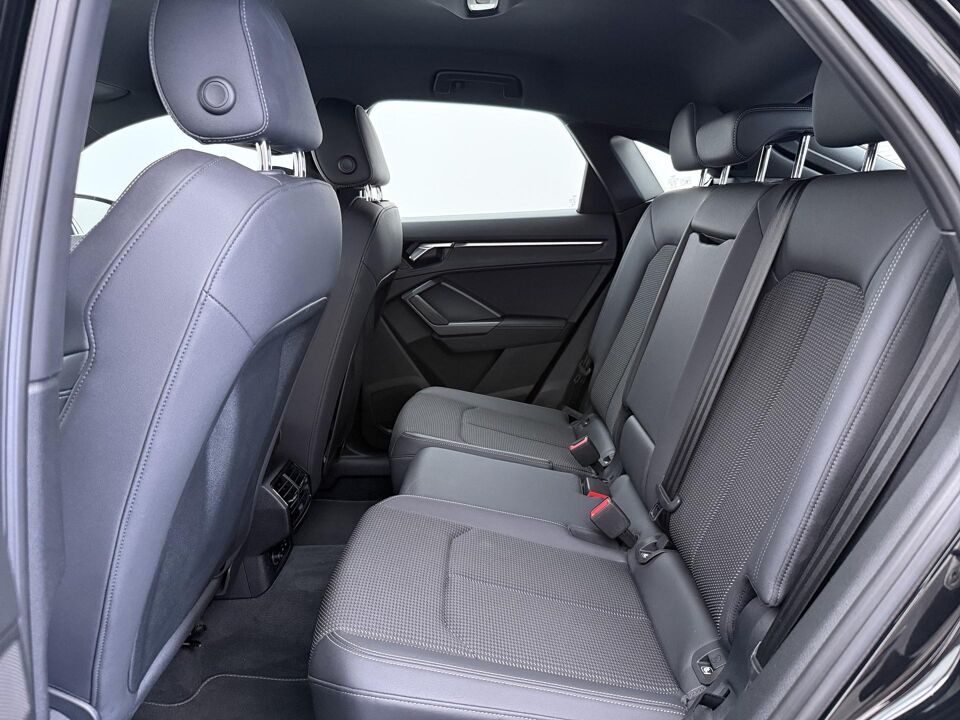 Audi Q3 Sportback 45 TFSIe S-line