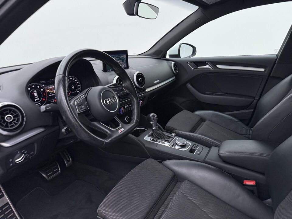 Audi A3 Sportback 1.5 TFSI Sport S Line