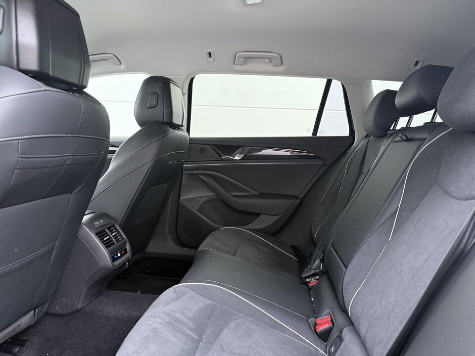 Volkswagen Passat Variant 1.5 eTSI Business