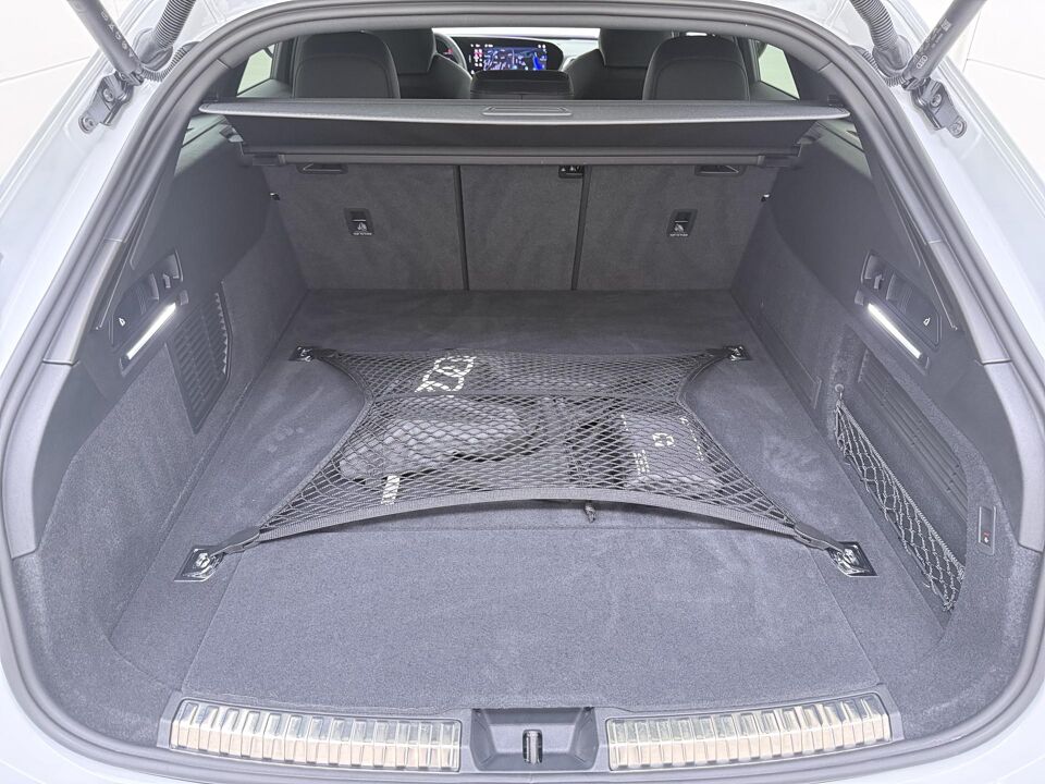 Audi A6 Avant 2.0 e-hybrid 367 PK Quattro S-Line
