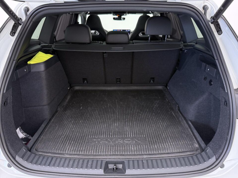 Volkswagen Tayron 1.5 eTSI R-line