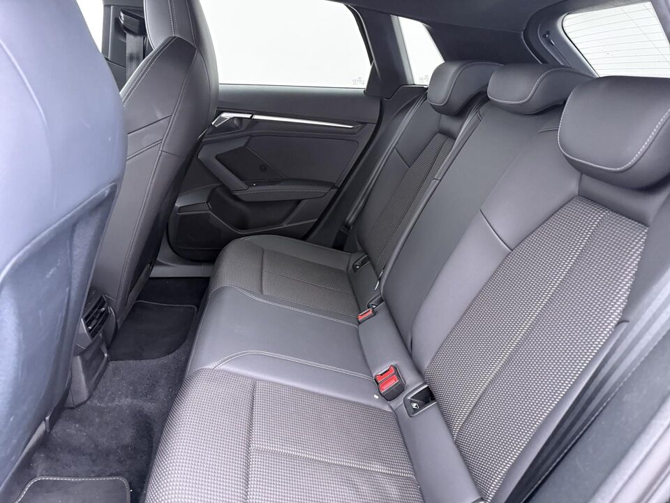 Audi A3 Sportback 30 TFSI S-line