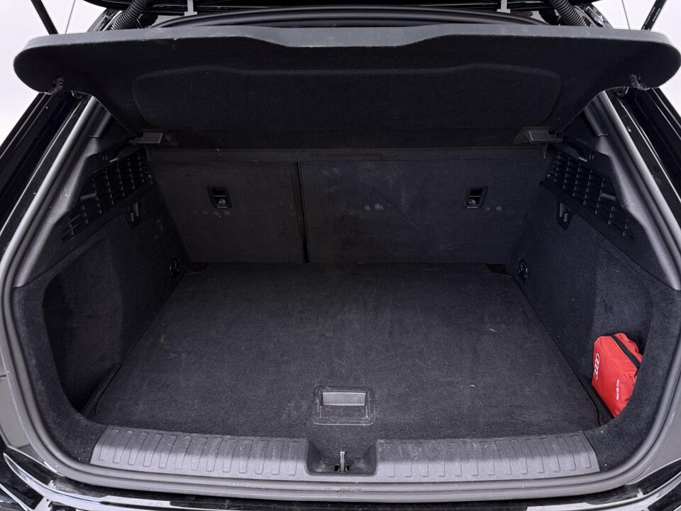 Audi A3 Sportback 30 TFSI S-line