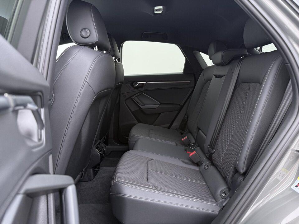 Audi Q3 Sportback 45 TFSIe S-line