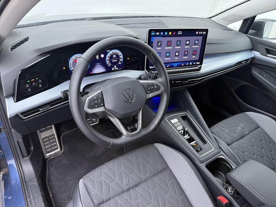 Volkswagen Golf 1.5 eTSI Life Edition