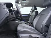 Volkswagen Golf 1.5 eTSI Life Edition