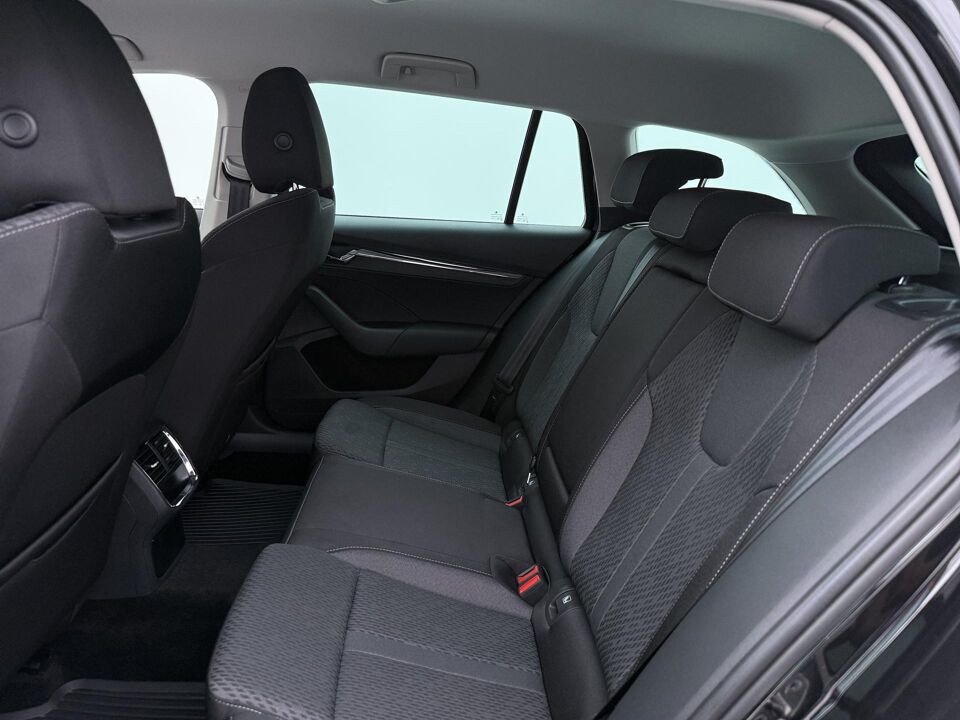Škoda Octavia Combi 1.4 TSI iV PHEV Edition