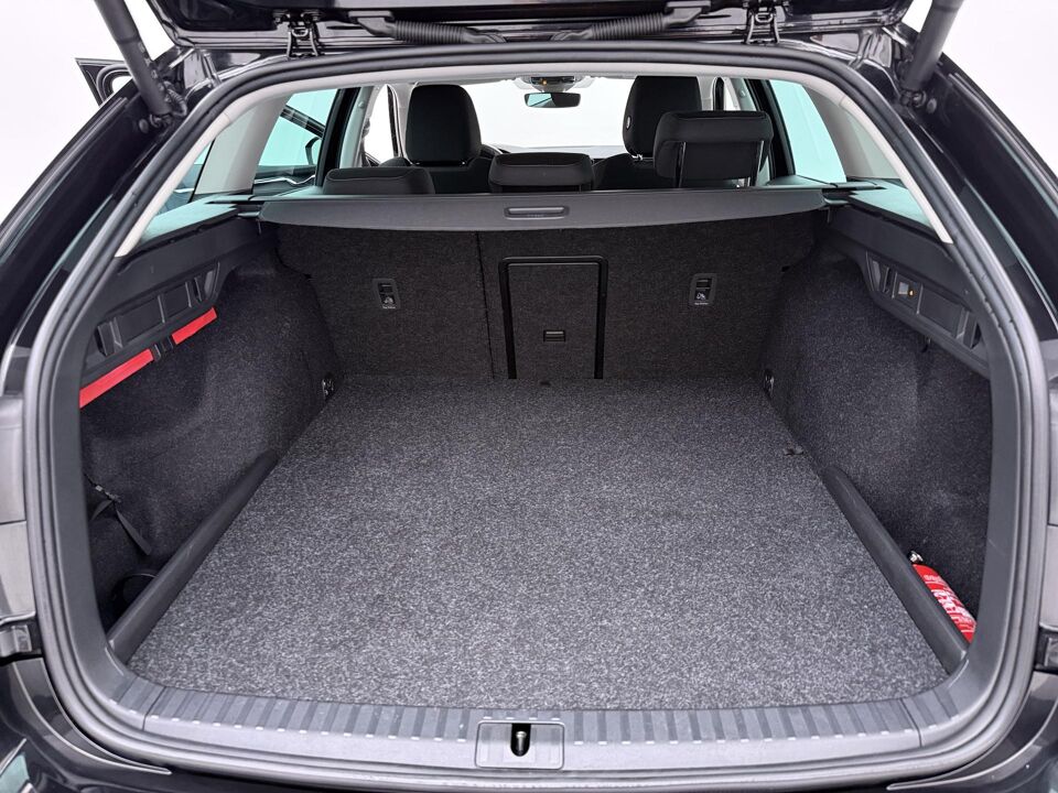 Škoda Octavia Combi 1.4 TSI iV PHEV Edition