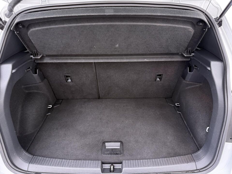 Volkswagen T-Cross 1.0 TSI R-Line