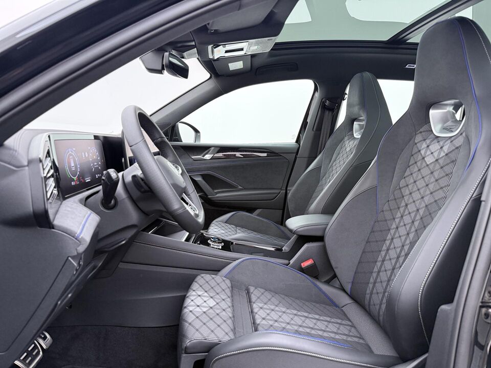 Volkswagen Tiguan 1.5 eHybrid R-Line Edition
